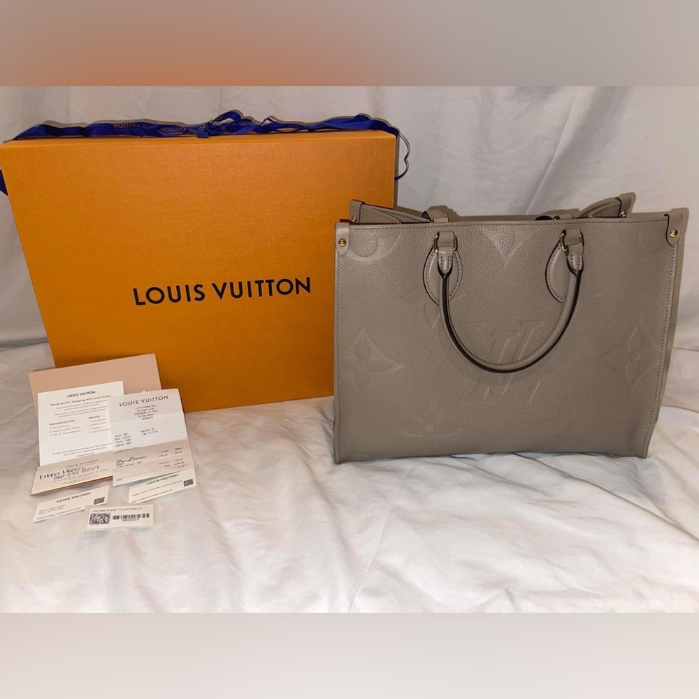 Louis Vuitton OnTheGo MM tortourelle beige!